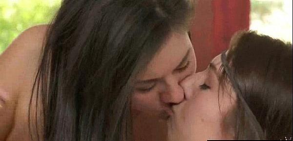  Teen Lesbians (Shyla Jennings & Ariana Grand & Jenna Sativa) Lick And Kiss Their Superb Bodi